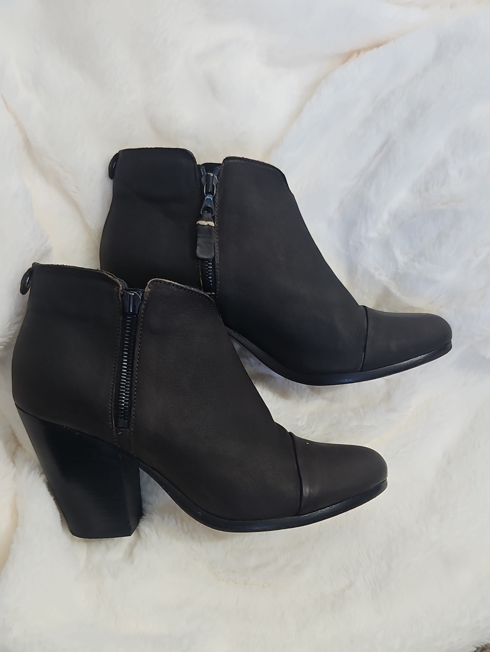 rag & bone Leather Ankle Booties Size 39.5 Brown Black Block Heel Zip Boots ****